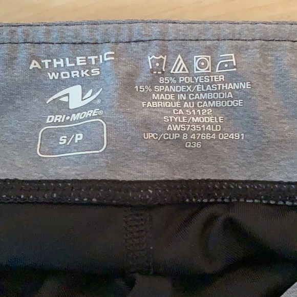 Athletic biker shorts - Picture 3 of 3